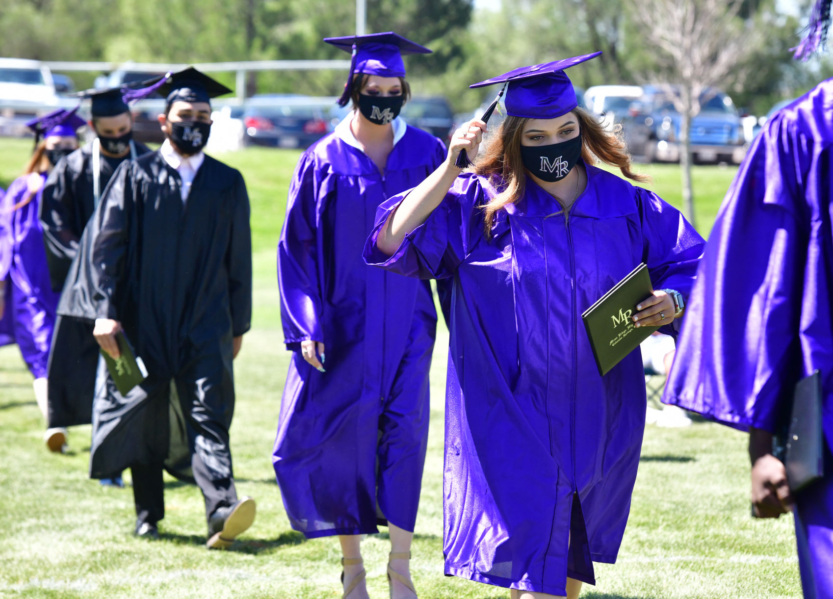 061220-news-graduation 06.JPG